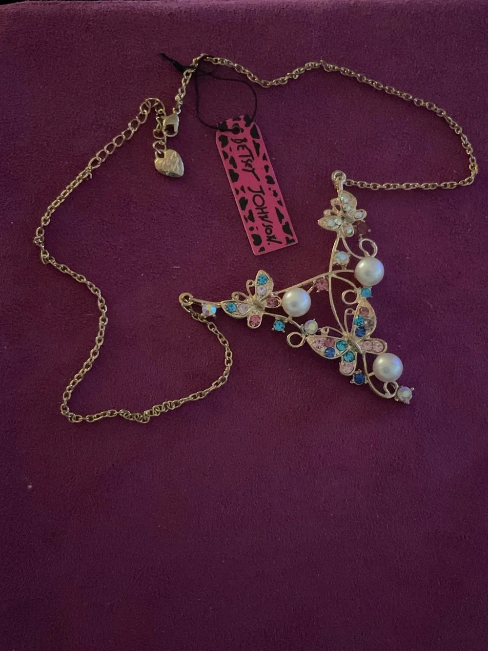 Betsey Johnson Statement Necklace with Butterflies and Pearls. 18” W/2” ext. NWT